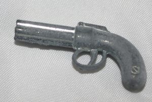 PARTS ONLY - Cluedo Board Game 1999 Version - (1) Revolver (Metal) Token Only