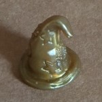 PARTS ONLY - Harry Potter and the Philosopher's Stone Trivia Game - (1) Gold Hat Token Only