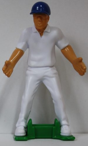PARTS ONLY - Test Match - Used - (1) Standing Capped Fielder