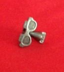 PARTS ONLY -Scene It Deluxe Comedy Movies Board Game - Groucho Marx Disguise Glasses Pewter Token