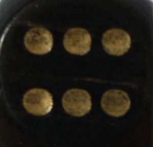 PARTS ONLY -Black/Gold Board Game 15mm Die