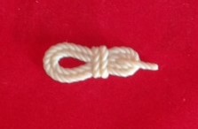 PARTS ONLY - Cluedo Board Game "Discover The Secrets" - (1) "Rope" Plastic Weapon Only
