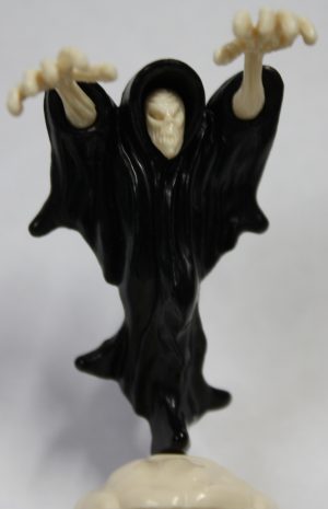 PARTS ONLY - Dark World Board Game - (1) Haunter Only