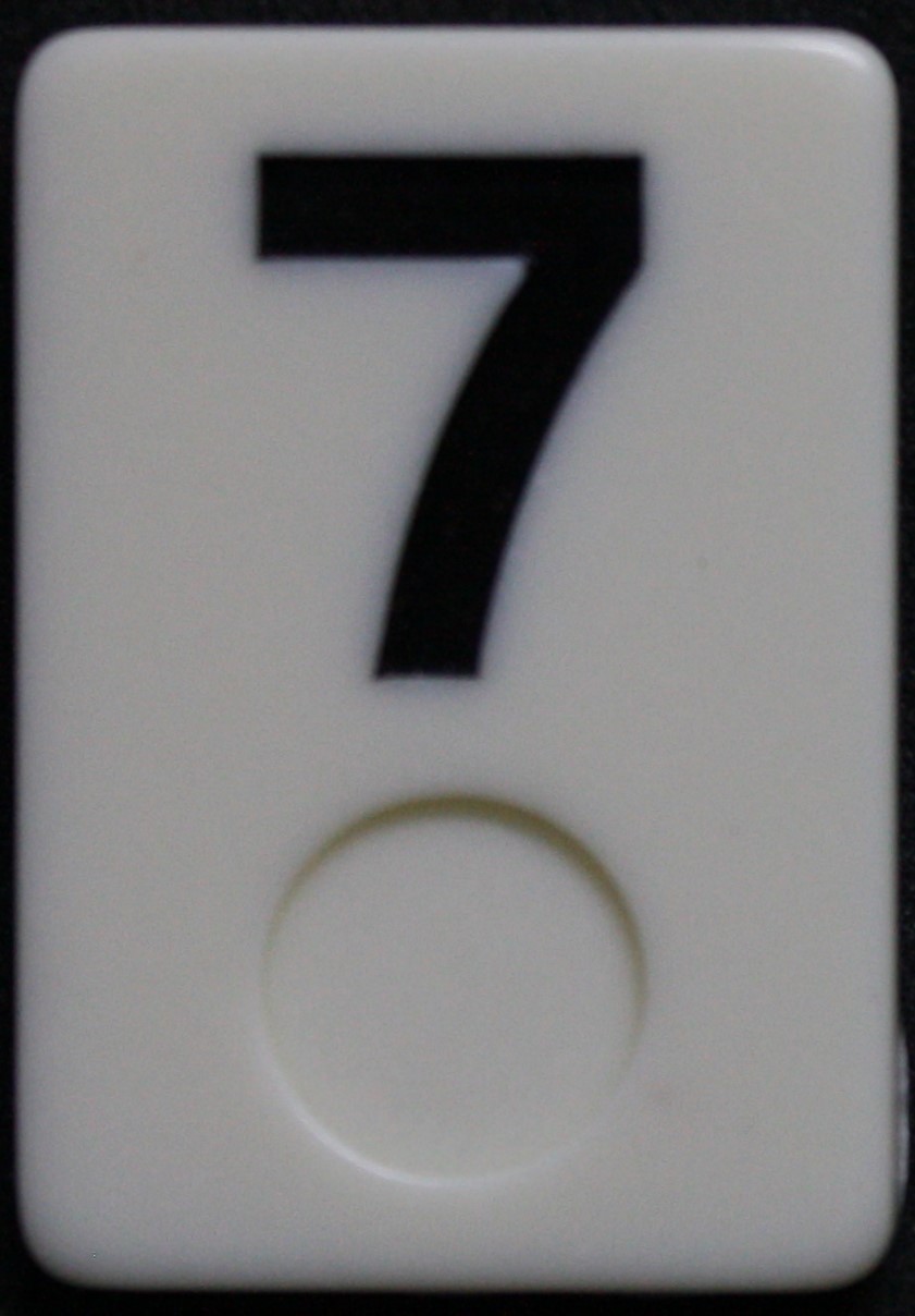 PARTS ONLY - Deluxe Rummy O Board Game - (1) Black Number 7 Tile Only