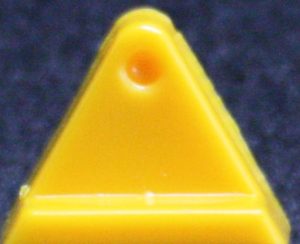 PARTS ONLY - Trivial Pursuit The Lord Of The Rings Trilogy Board Game - Set (4) Yellow Scoring Wedges Only